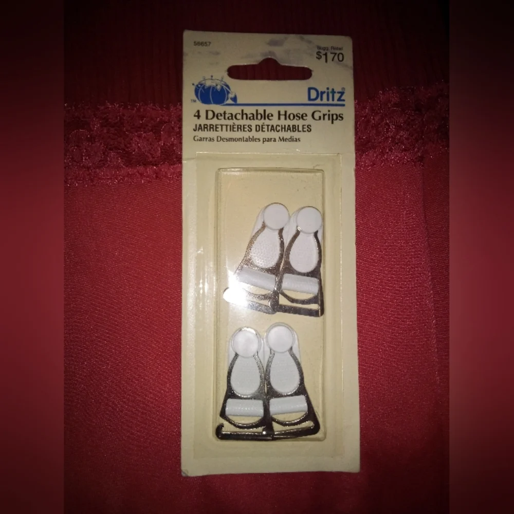 NIP 4 Detachable Hosiery Grips Garter Pin-ups Photography